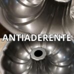 Forma Antiaderente de Pudim e Bolo com Furo Central Tipo Bundt - Imagem 4